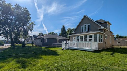 317 Johnson St, Albert Lea, MN, 56007-2386 | Card Image