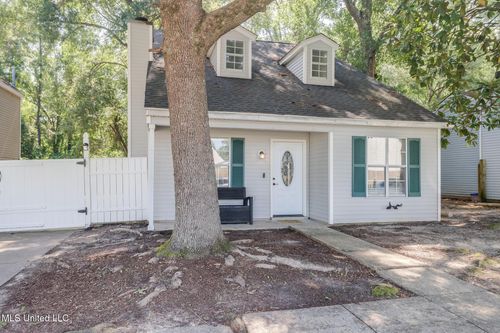 12294 Windward Dr, Gulfport, MS, 39503-5510 | Card Image
