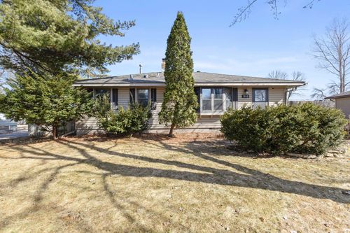 7018 Quail Ave N, Brooklyn Center, MN, 55429-1229 | Card Image