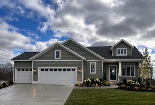 8380 Bauerridge Ave, Jenison, MI, 49428-6701 | Card Image