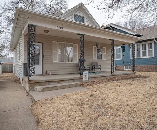2307 S Saint Aubin St, Sioux City, IA, 51106-2806 | Card Image
