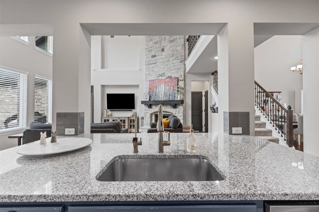 400 E Paddock, House other with 4 bedrooms, 4 bathrooms and null parking in Willow Park TX | Image 11