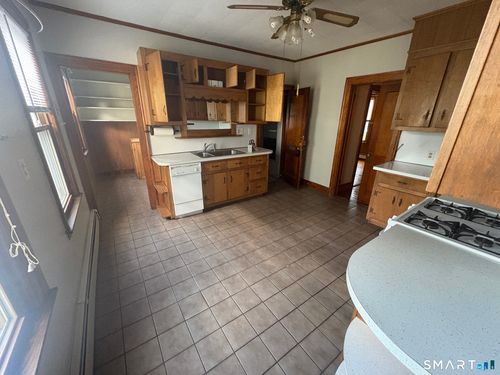 1-22-24 Kimball Dr, New Britain, CT, 06051-3337 | Card Image