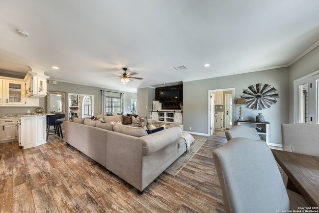 7046 Devonshire Dr, House other with 5 bedrooms, 5 bathrooms and null parking in Spring Branch TX | Image 17