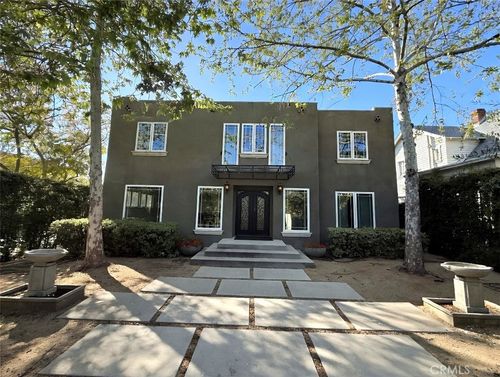 1901 N Catalina St, Los Angeles, CA, 90027-1803 | Card Image