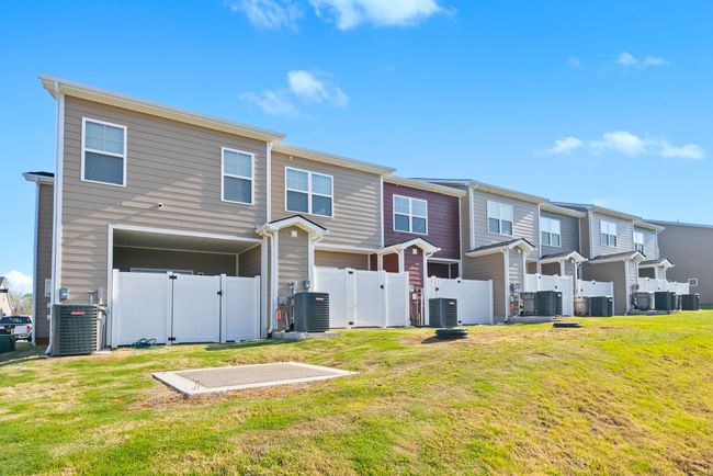 175 Addi St, Townhouse with 2 bedrooms, 3 bathrooms and null parking in Pleasant View TN | Image 22
