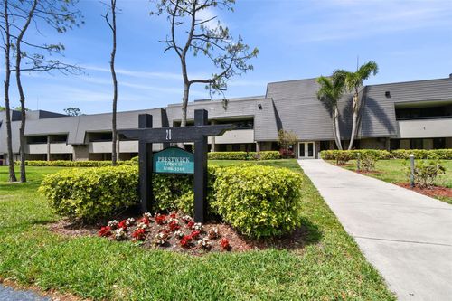 20-211-36750 Us Highway 19 N, PALM HARBOR, FL, 34684-1239 | Card Image