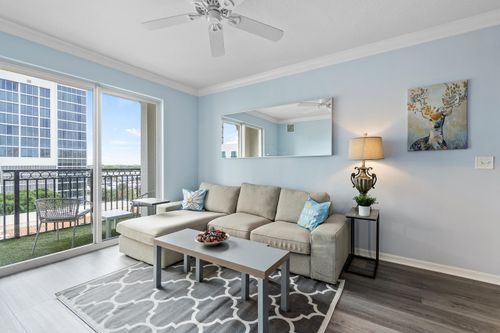 733-600 S Dixie Highway, West Palm Beach, FL, 33401 | Card Image