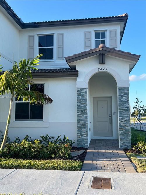 2673 Se 28th St, Homestead, FL, 33035-2656 | Card Image