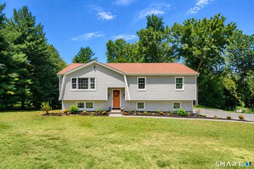 8 Payne Rd, Bethel, CT, 06801-1239 | Card Image