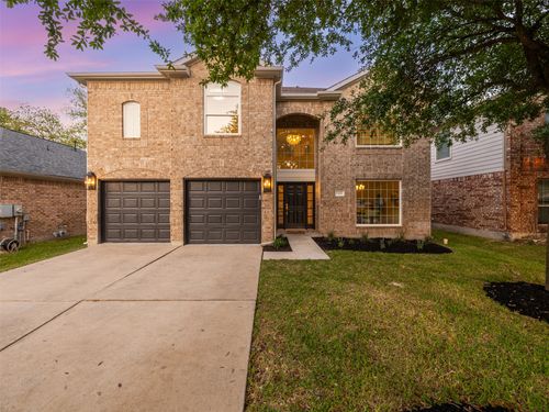 525 Golden Creek Dr, Round Rock, TX, 78665-7916 | Card Image