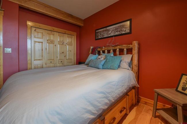 32 St Andrews Cir, Condo with 3 bedrooms, 3 bathrooms and null parking in Crested Butte CO | Image 27