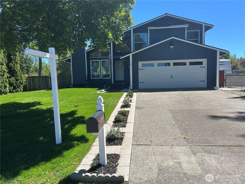 22013 51st Avenue Ct E, Spanaway, WA, 98387-6833 | Card Image