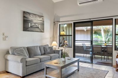 C204 - 679 S Kihei Rd, Condo with 1 bedrooms, 1 bathrooms and null parking in Kihei HI | Image 2