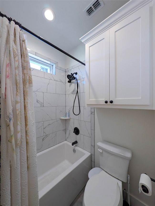 18358 Timber Oaks Dr, House other with 4 bedrooms, 2 bathrooms and null parking in Lindale TX | Image 26