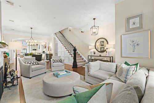 630 Hudson St, Hoboken, NJ, 07030-5957 | Card Image