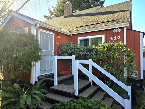 417 Se Roberts Ave, Gresham, OR, 97080-7749 | Card Image