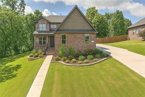 481 Whitcliff Dr, Cave Springs, AR, 72718-8430 | Card Image