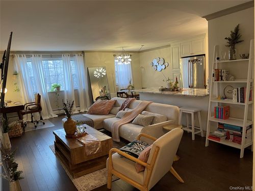1c-4 Consulate Dr, Eastchester, NY, 10707-2402 | Card Image