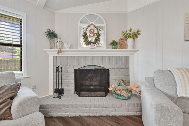 2703 Shady Creek Dr, House other with 3 bedrooms, 2 bathrooms and 2 parking in Pearland TX | Image 11