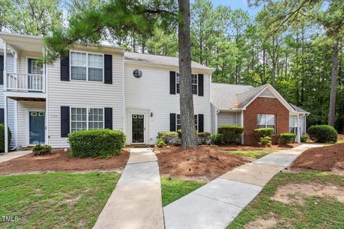 5531 Fieldcross Ct, Raleigh, NC, 27610-6520 | Card Image