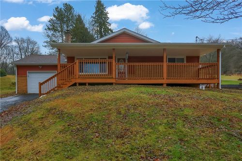 138 Crissinger, Hempfield Twp, PA, 15601 | Card Image