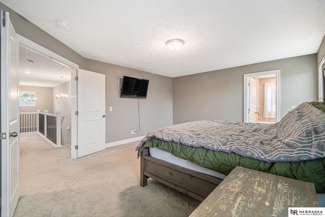 18514 Olive Cir, House other with 4 bedrooms, 4 bathrooms and 3 parking in Omaha NE | Image 19