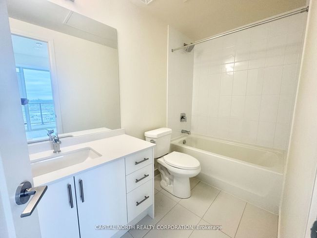2306 - 8960 Jane St, Condo with 1 bedrooms, 2 bathrooms and 1 parking in Concord ON | Image 13
