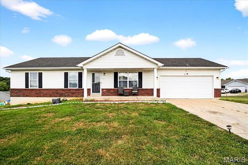 11 Sioux Ct, Troy, MO, 63379-5686 | Card Image