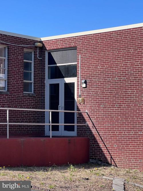 unit-2-1-501 Graber Aly, Red Hill, PA, 18076-1300 | Card Image