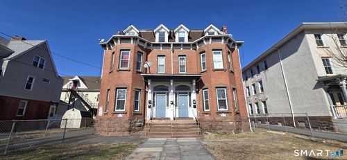 62-64 Capen Street, Hartford, CT, 06120 | Card Image