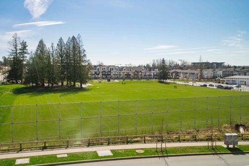 20183 83 Ave, Langley, BC, V2Y4L1 | Card Image