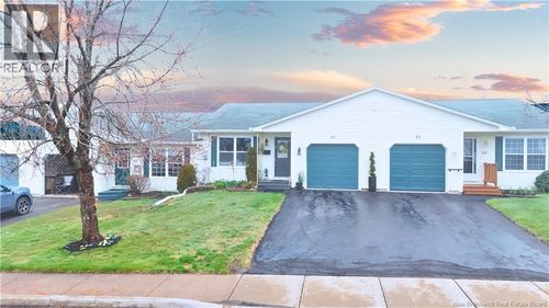 23 Meadow Wood Gdns, Saint John, NB, E2M5T1 | Card Image