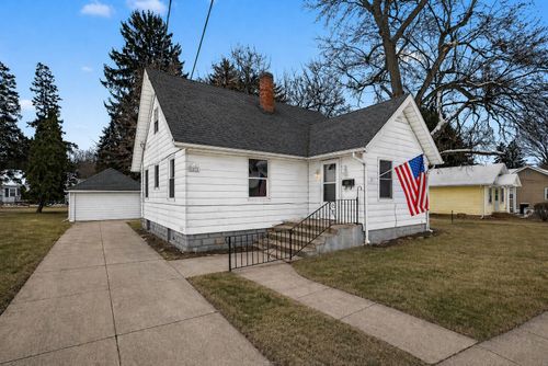 314 Chippewa St, Buchanan, MI, 49107-1108 | Card Image