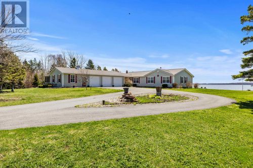 1111 Mcinnis Point Road, Vernon Bridge, PE, C0A2E0 | Card Image
