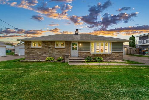 1904 Main Avenue, KAUKAUNA, WI, 54130 | Card Image