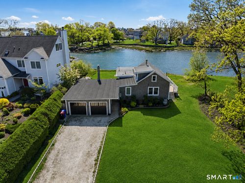 33 Naromake Ave, Norwalk, CT, 06854-4706 | Card Image