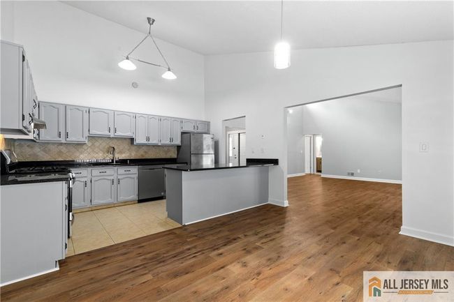 179 Hidden Ct, House other with 2 bedrooms, 2 bathrooms and null parking in Old Bridge NJ | Image 11