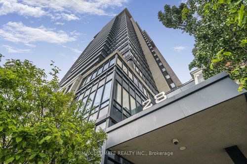 404-28 Linden St, Toronto, ON, M4Y0A4 | Card Image