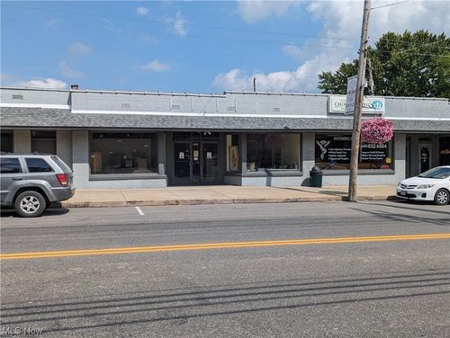 15912 W High St, Middlefield, OH, 44062-7230 | Card Image