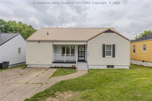 2004 Kanawha Terrace, St Albans, WV, 25177 | Card Image