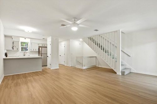 apt-2-1202 Cross Creek Way, Tallahassee, FL, 32301-3668 | Card Image