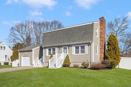 100 Evergreen Dr, Swansea, MA, 02777-4306 | Card Image