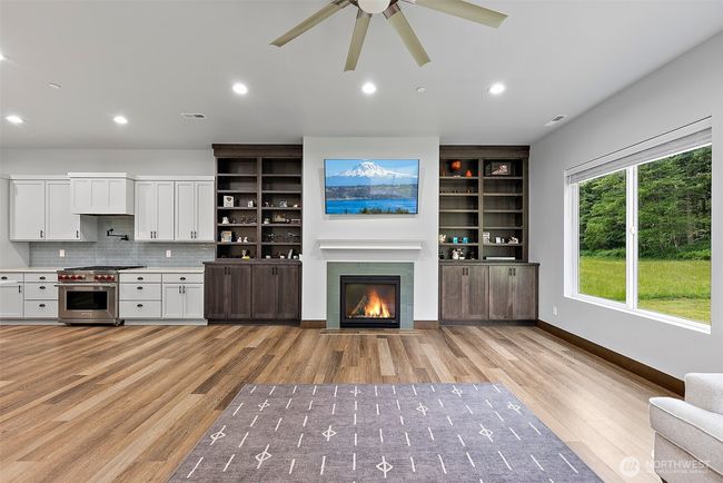 15701 264 Th St E, House other with 4 bedrooms, 3 bathrooms and 12 parking in Graham WA | Image 11
