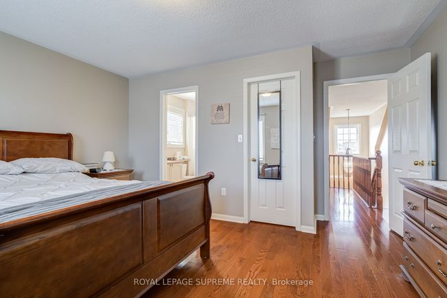 433 Trudeau Dr, House other with 3 bedrooms, 3 bathrooms and 2 parking in Milton ON | Image 28