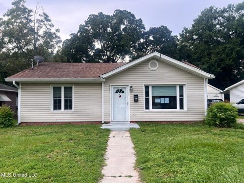 251 Dewey Cir, Biloxi, MS, 39531-4321 | Card Image