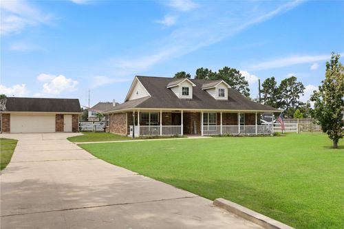 10711 Indian Trails Dr, Tomball, TX, 77375-8304 | Card Image