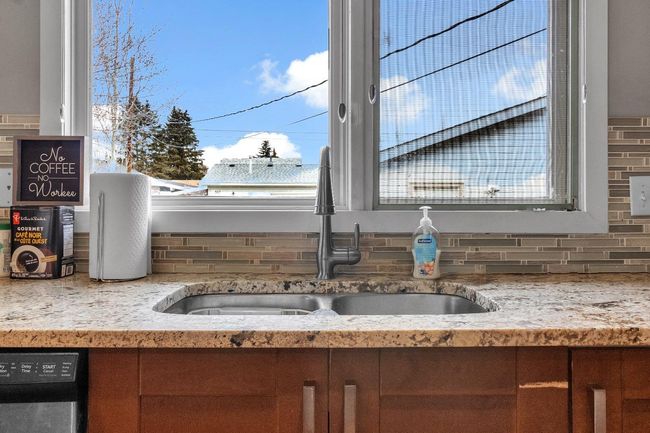 284 Acadia Drive Se, House other with 4 bedrooms, 2 bathrooms and 4 parking in Calgary AB | Image 10