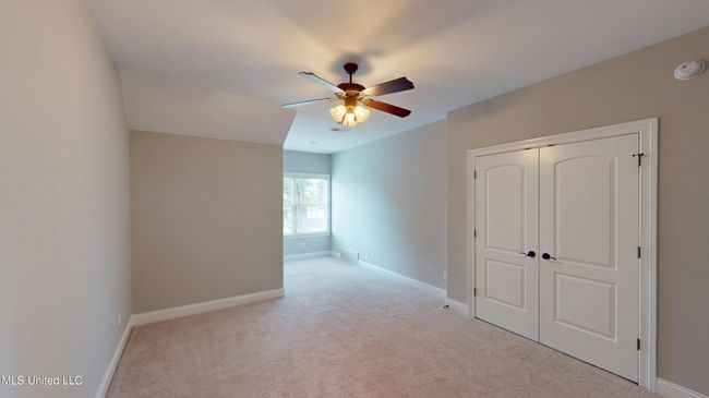 1377-Notting-Hill-Loop-07112025_011606 | Image 31