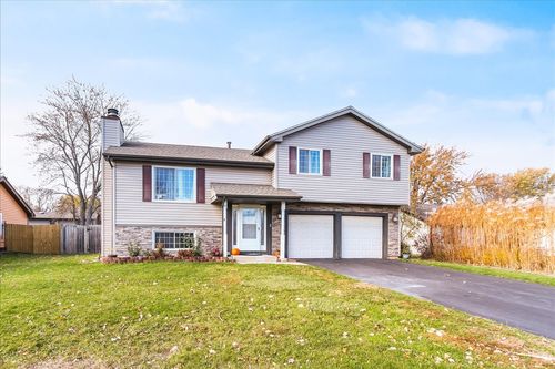 3870 Windjammer Ln, Hanover Park, IL, 60133-6264 | Card Image